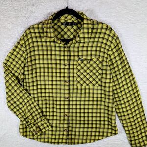 645-Nwot Volcom Yellow‎ and Black Plaid Shirt